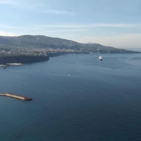 Garden Couette-café 4*